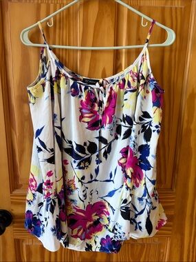 Floral Spaghetti Strap Tank Top - White with Pink & Blue Floral - Size 10